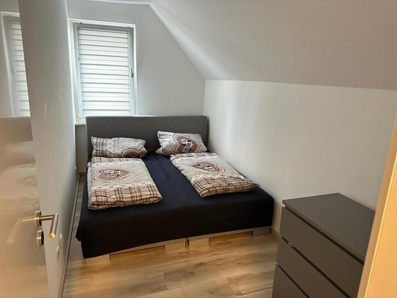 Milad 2Xzimmerwohnung Darmstadt Exterior foto
